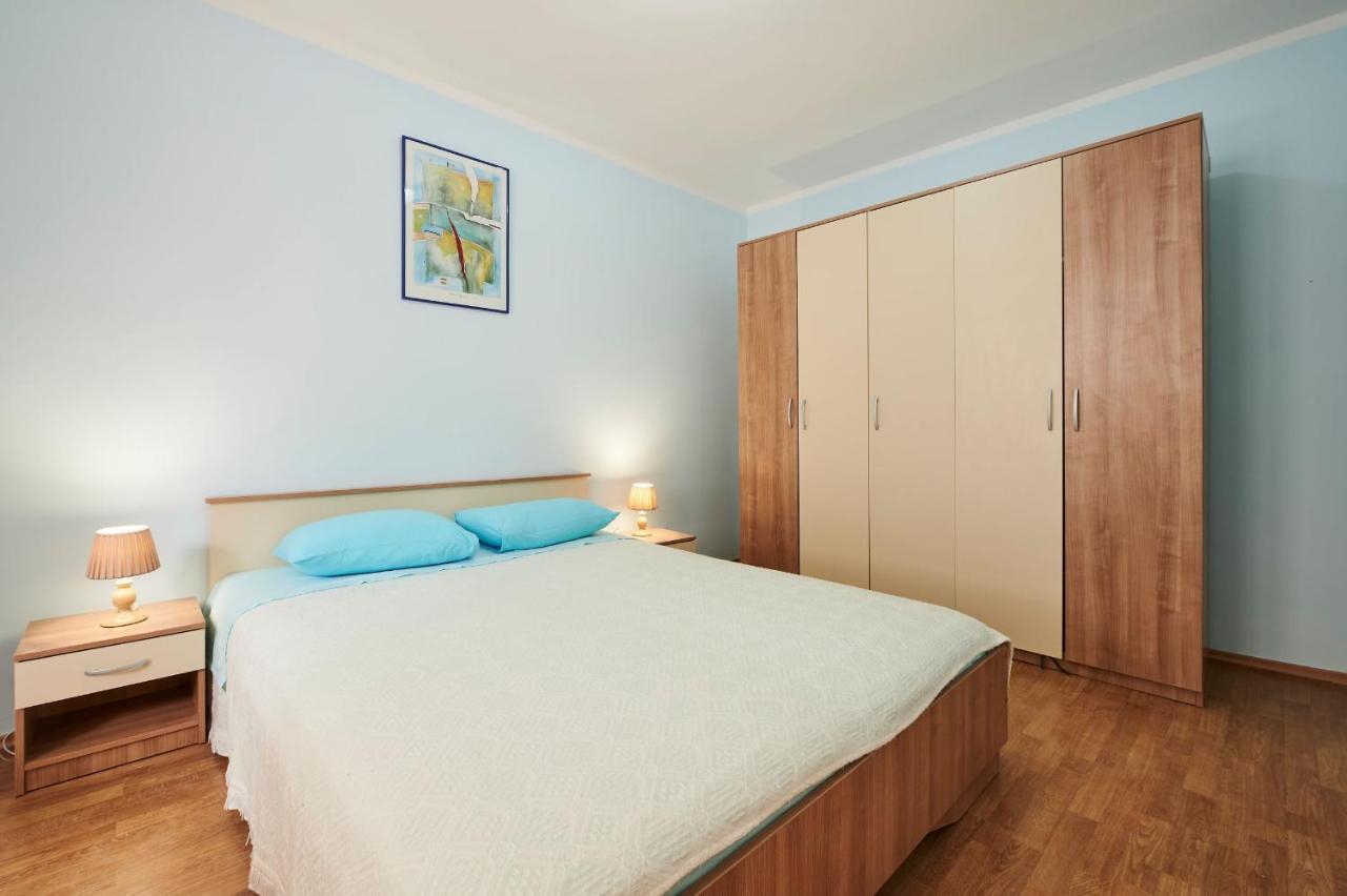 Ferienwohnung Cutan Trogir Exterior foto